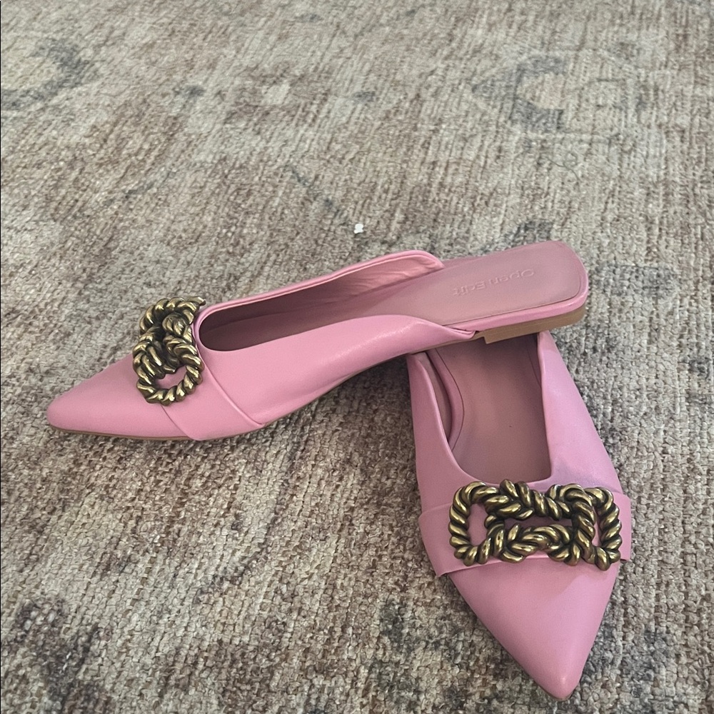 Elegant Pink Chain Detail Mules